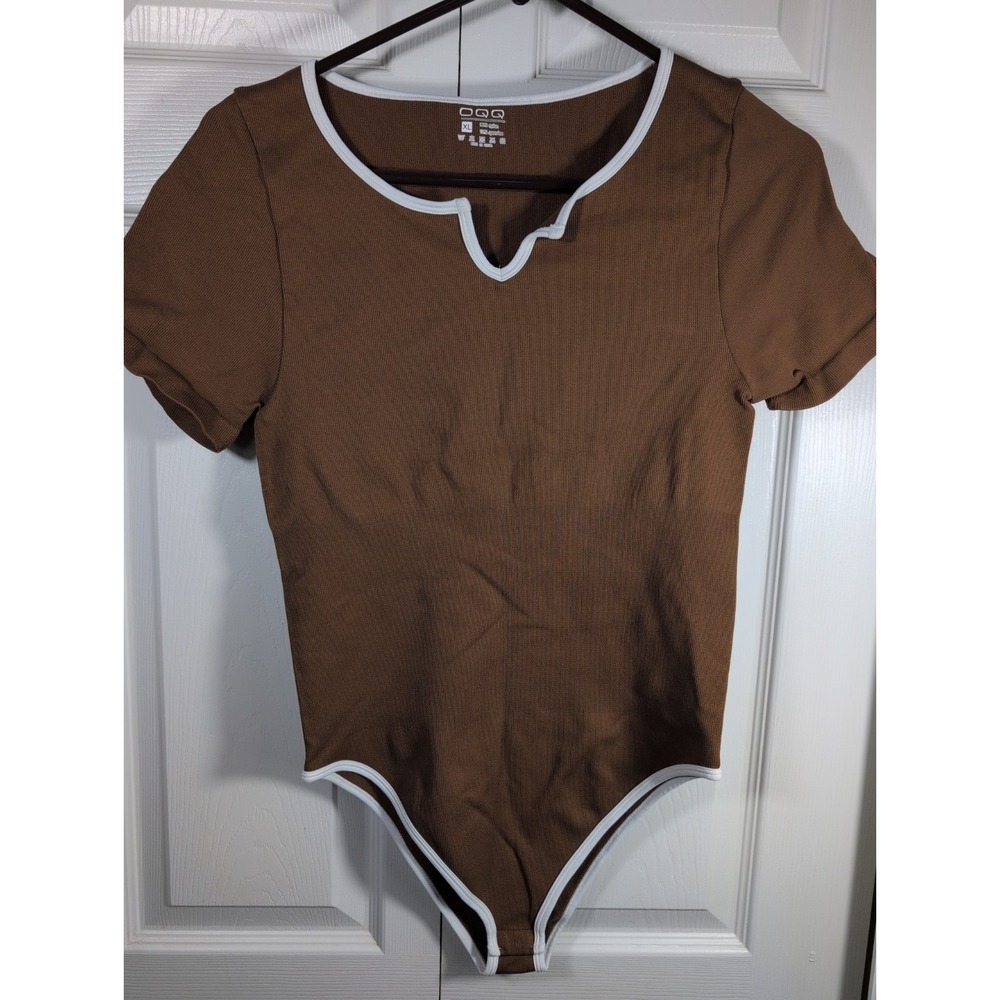 OQQ Brown & White Ribbed Bodysuit Women's Size‎ XL NWOT